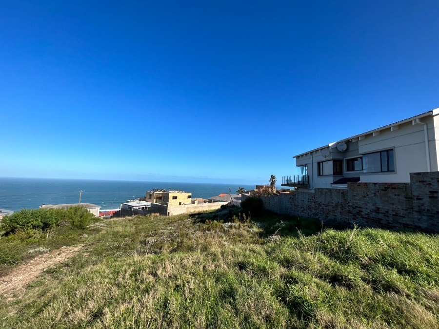  Bedroom Property for Sale in Dana Bay Western Cape